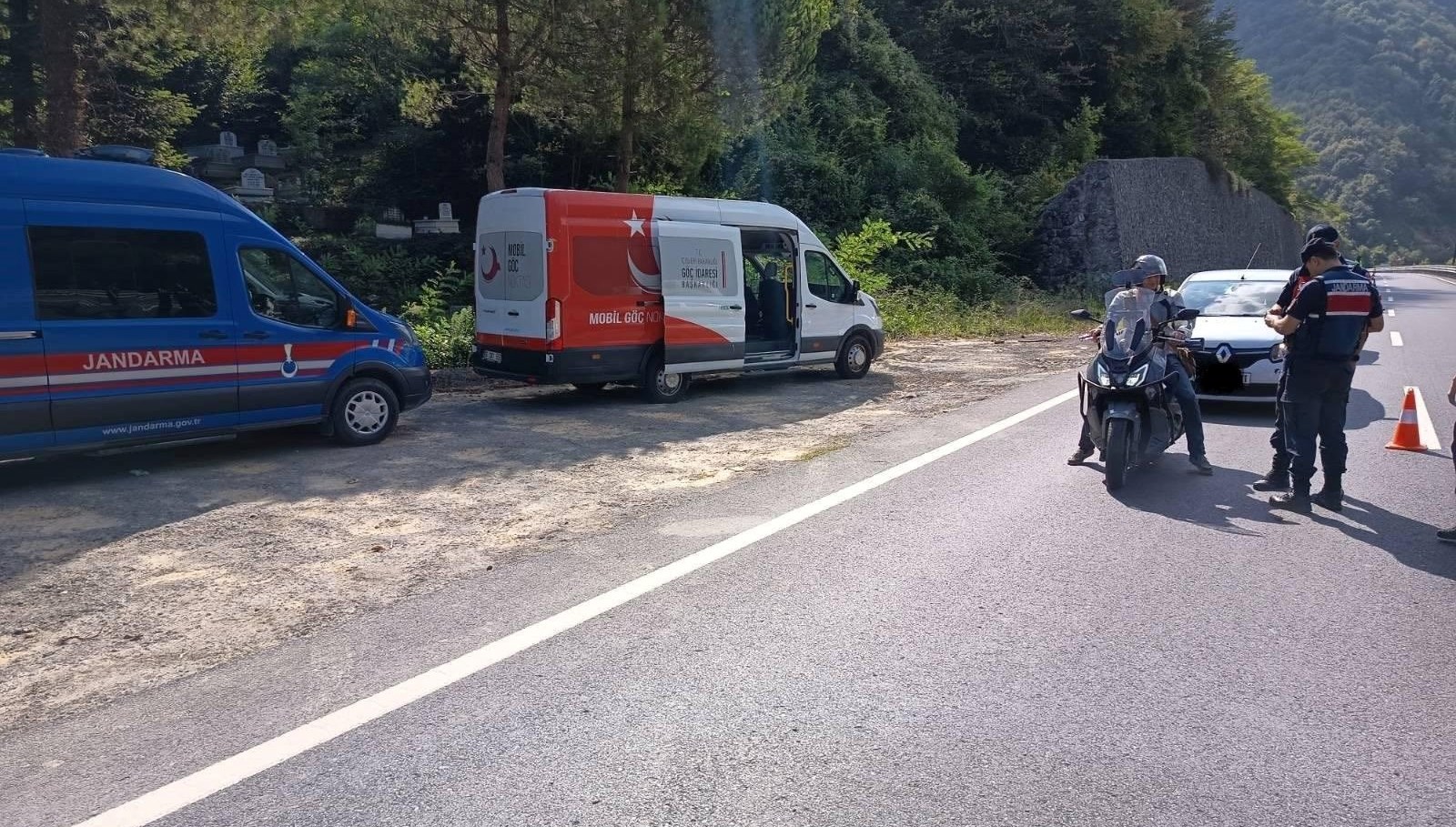 zonguldakta huzur operasyonlari 47 aranan sahis yakalandi kacak ocaklar imha edildi KVgOL6tv