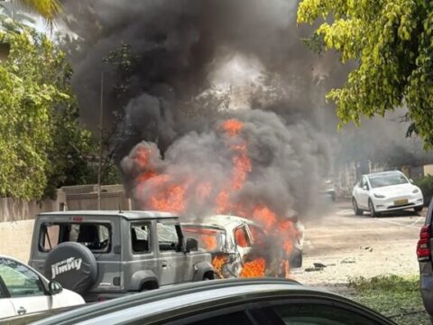 İran’dan İsrail’e Yeni Füze Saldırısı: Yaralılar Var