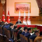 tbmm-baskani-kurtulmus-parlamento-muhabirleriyle-bir-araya-geldi-aciklamasi-CG6GQjYH-1