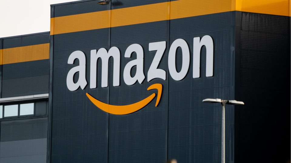amazon-yapay-zeka-destekli-alisveris-asistani-baslatti-fA7ZtWxN