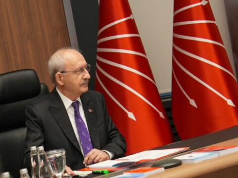 Sen misin ben cagirinca gelmeyen kilicdaroglu hepsini gorevden alacak mjXaDg5u